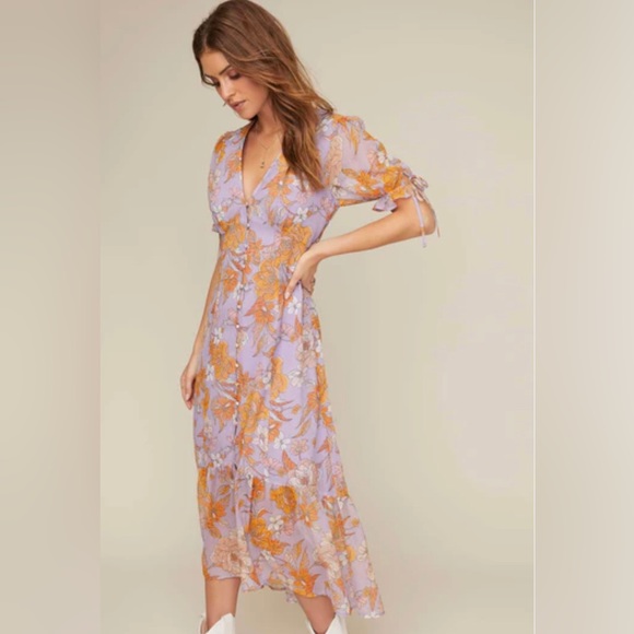 Astr Lilac Floral Print Short Sleeve Ruffle Midi Dress - Picture 4 of 6